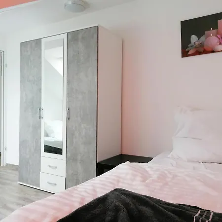 Apartment Fmi110 Next To Airport Rüsselsheim