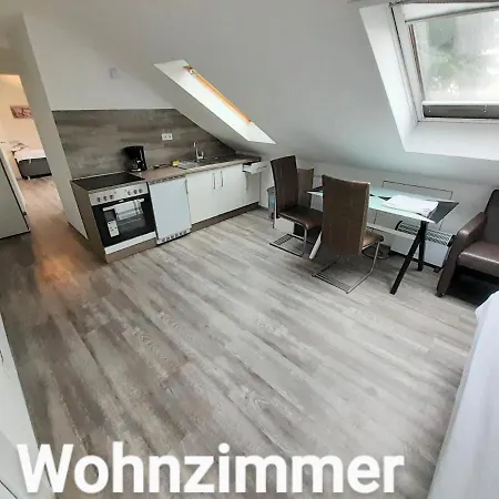 Fmi110 Next To Airport Apartment Ruesselsheim