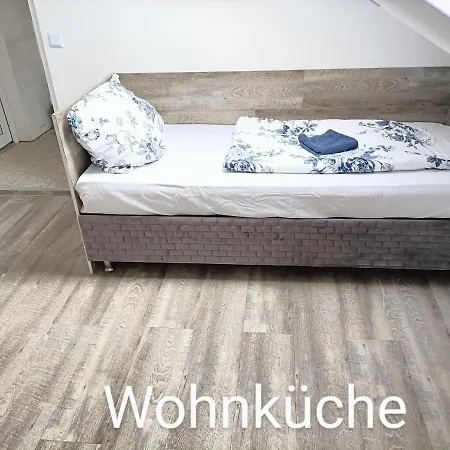 Fmi110 Next To Airport Apartment Ruesselsheim