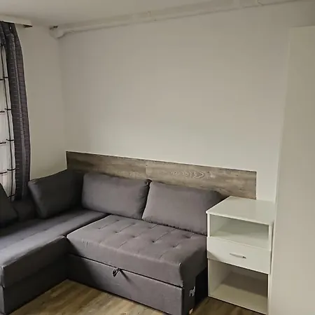 Haus110 Ruesselsheim